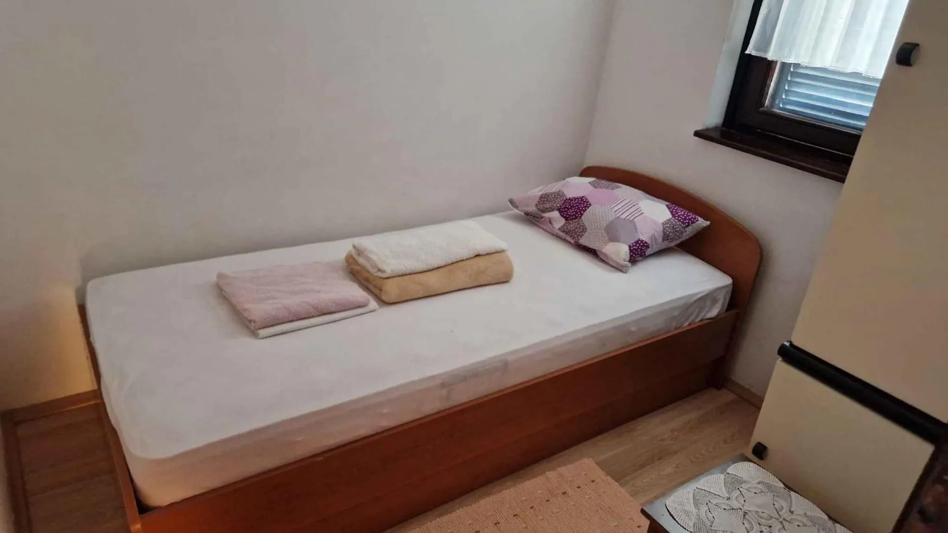 Holiday Home In Klenovica 33704